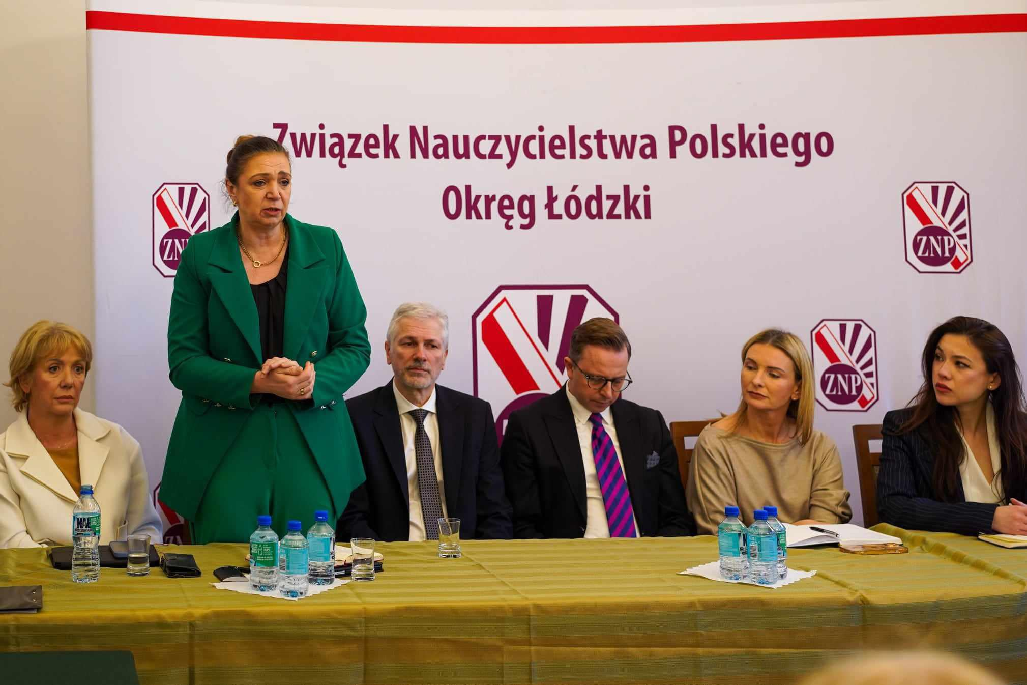 Read more about the article Nauczycieli trzeba słuchać – nie tylko w szkole.