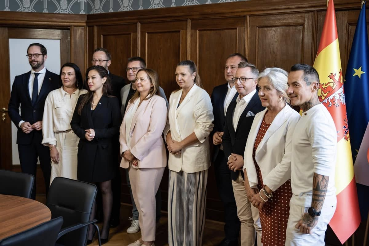 Read more about the article Wczoraj odbyło się spotkanie Łódzkiego Zespołu Parlamentarnego wraz z Zarządem Województwa Łódzkiego