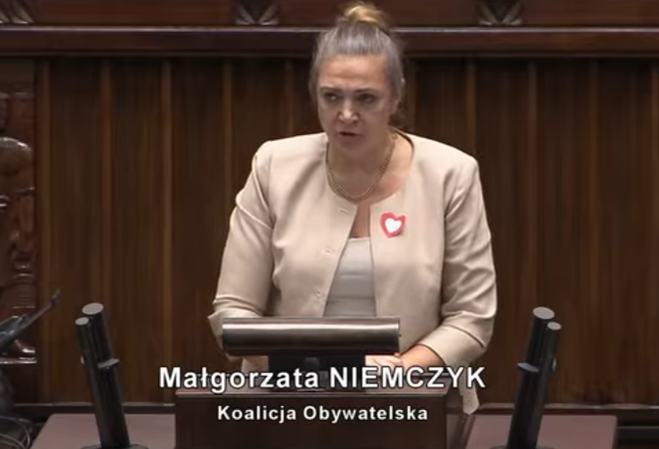 Read more about the article Dziś w Sejm Rzeczypospolitej Polskiej podjeliśmy niezwykle ważną kwestię dotyczącą Obywatelskiego Projektu o rencie socjalnej