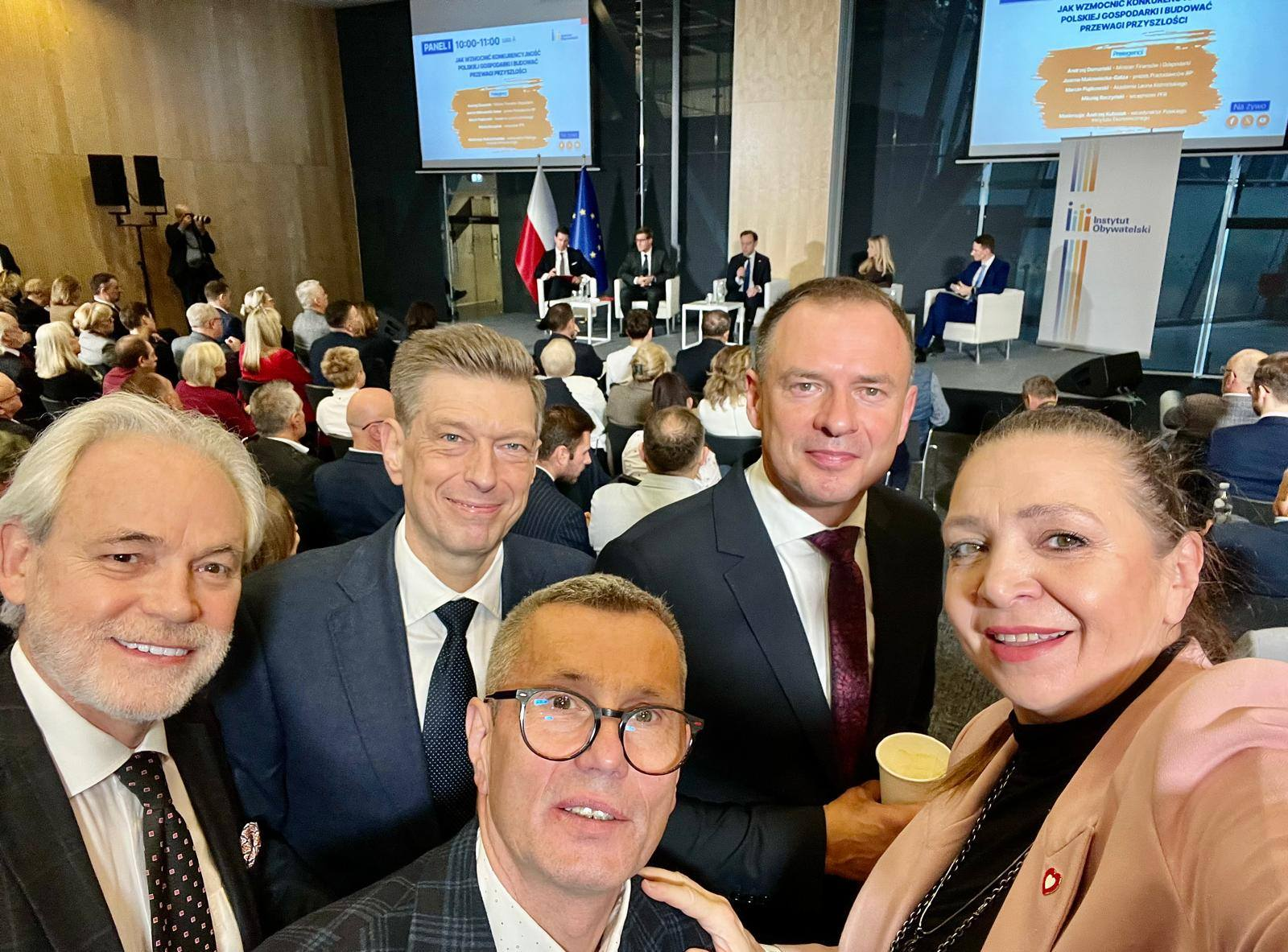 Read more about the article DEBATA PROGRAMOWA