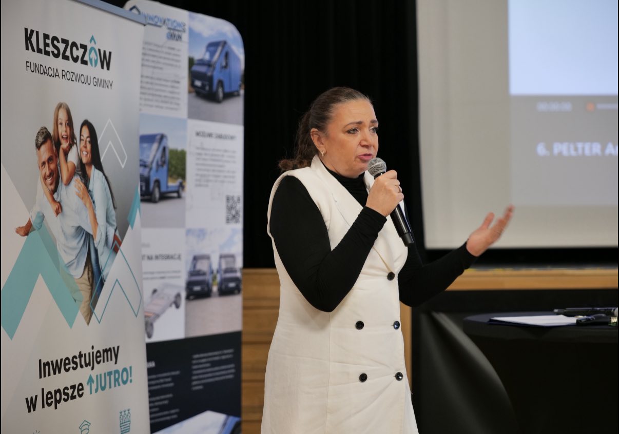 Read more about the article Dziś odbyło się wyjazdowe posiedzenie Łódzkiego Zespołu Parlamentarnego w Okręg Przemysłowy Kleszczów